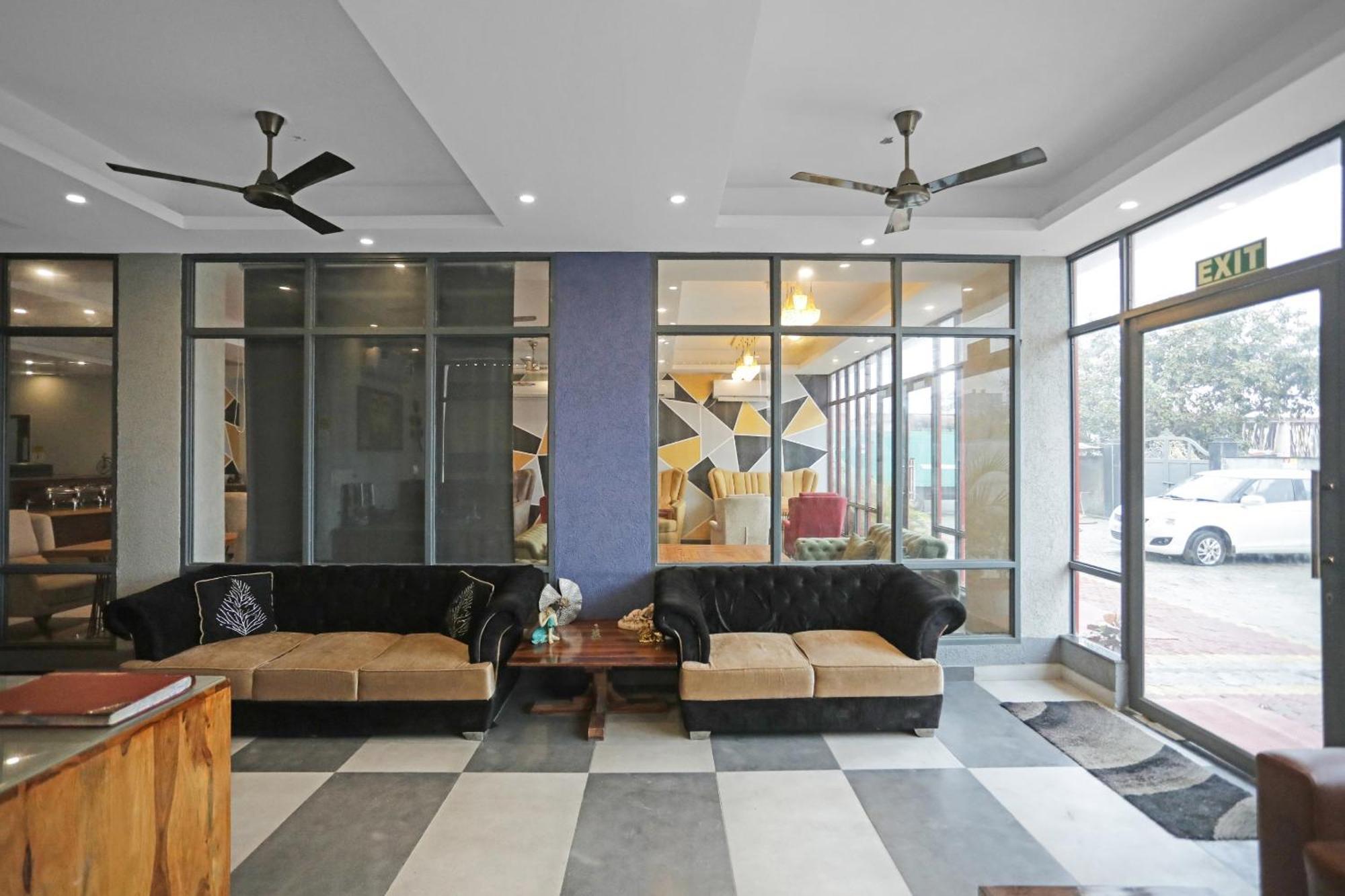 Hotel O Heart Beat Hotel Greater Noida Exterior foto
