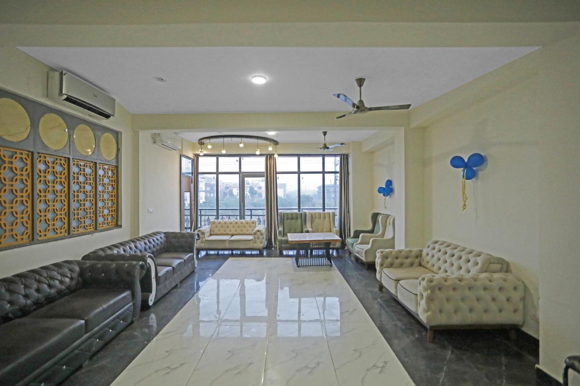 Hotel O Heart Beat Hotel Greater Noida Exterior foto